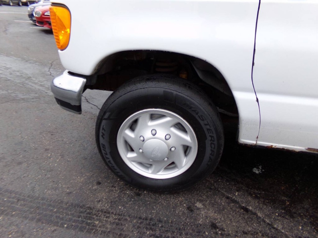 2006 Ford E-Series Image 7