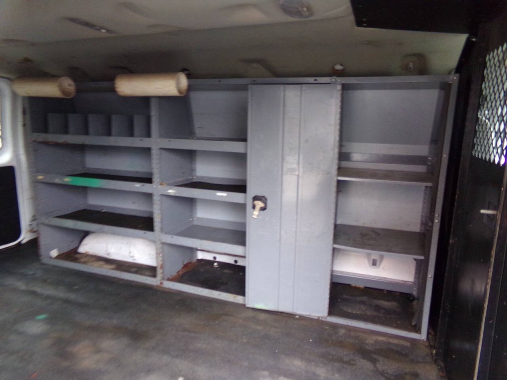 2006 Ford E-Series Image 14