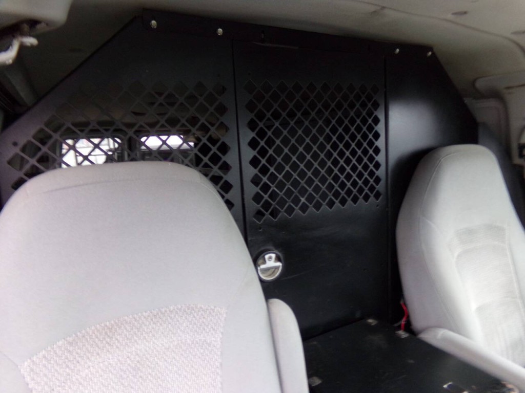 2006 Ford E-Series Image 27