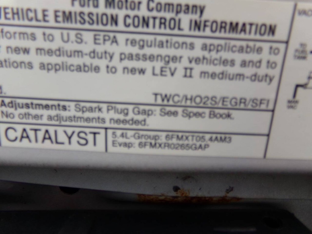 2006 Ford E-Series Image 42