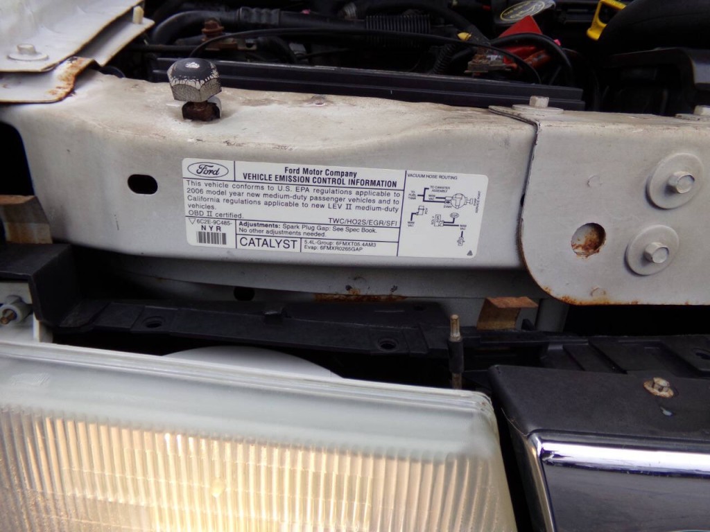 2006 Ford E-Series Image 43