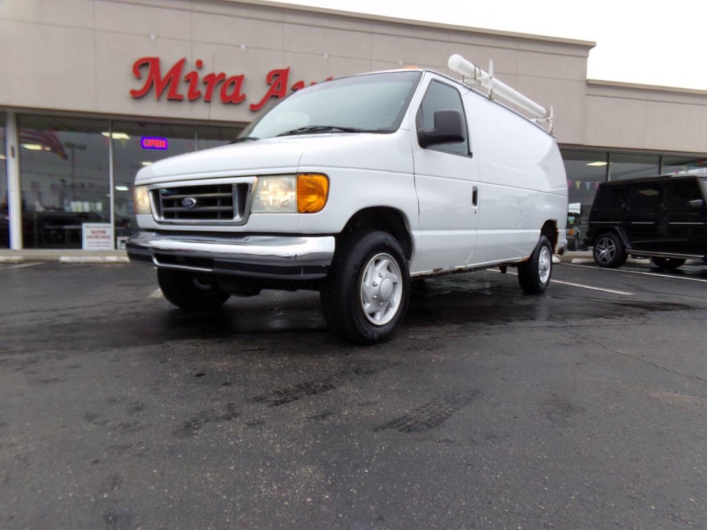 2006 Ford E-Series Image 45