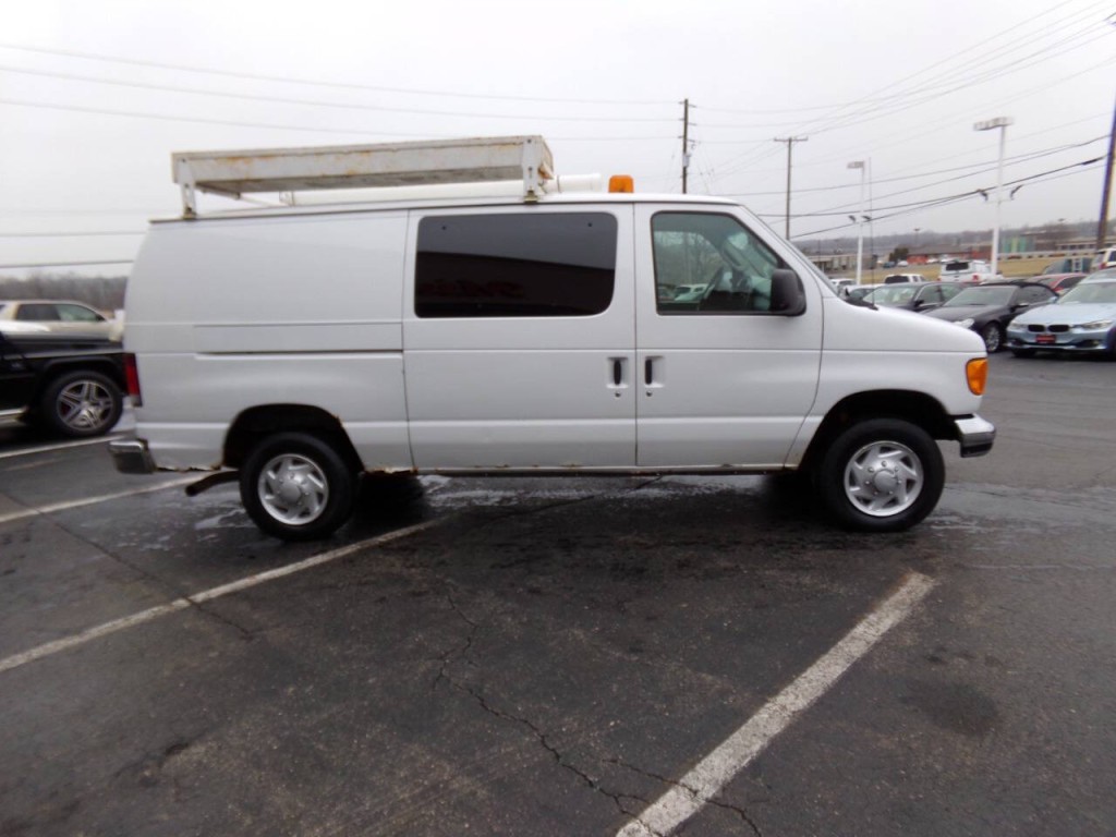 2006 Ford E-Series Image 49