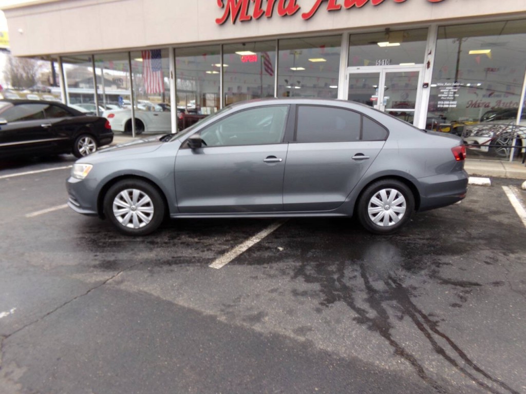 2016 Volkswagen Jetta Image 41