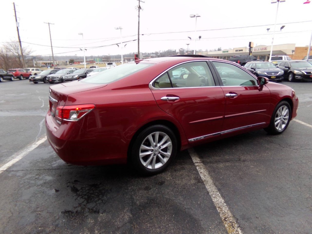 2010 Lexus ES 350 Image 4