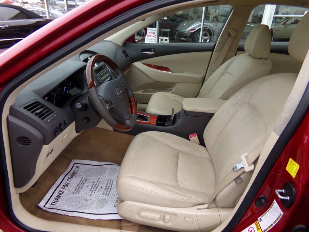 2010 Lexus ES 350 Image 8