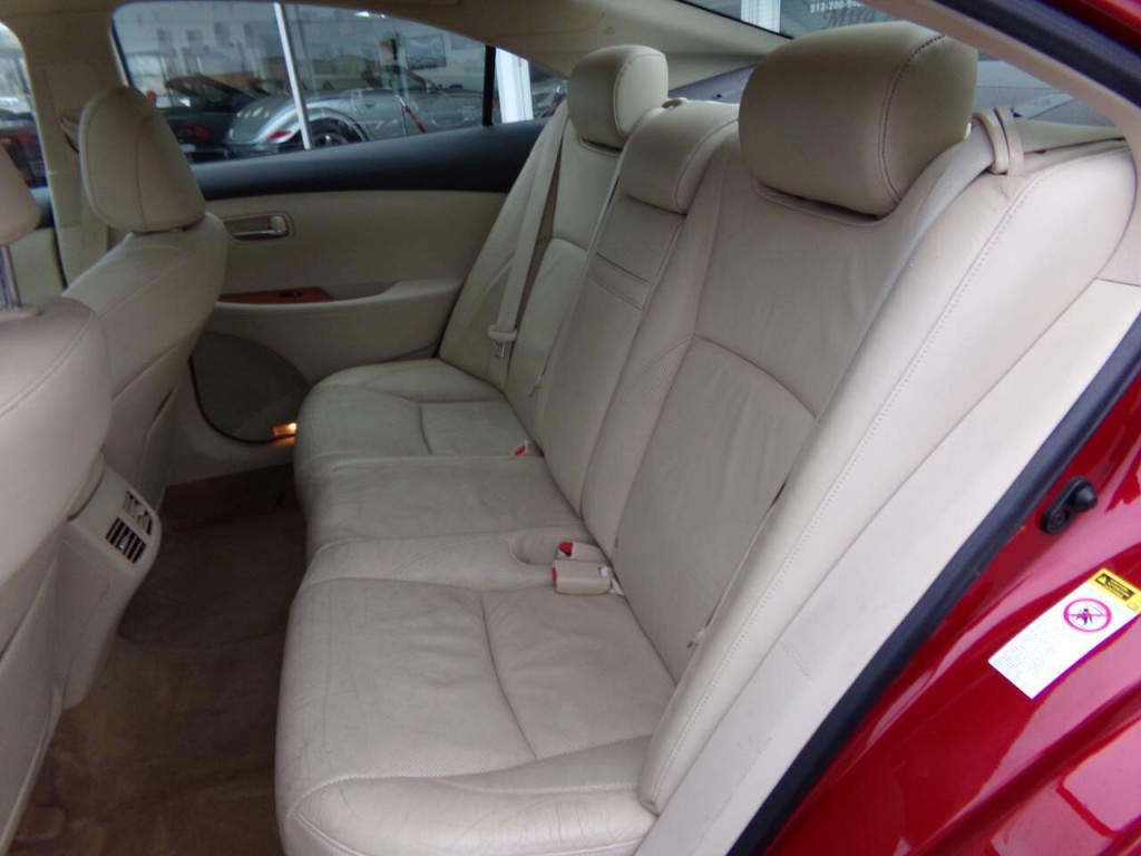 2010 Lexus ES 350 Image 10