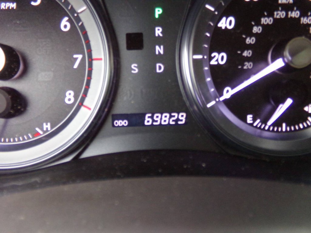 2010 Lexus ES 350 Image 15