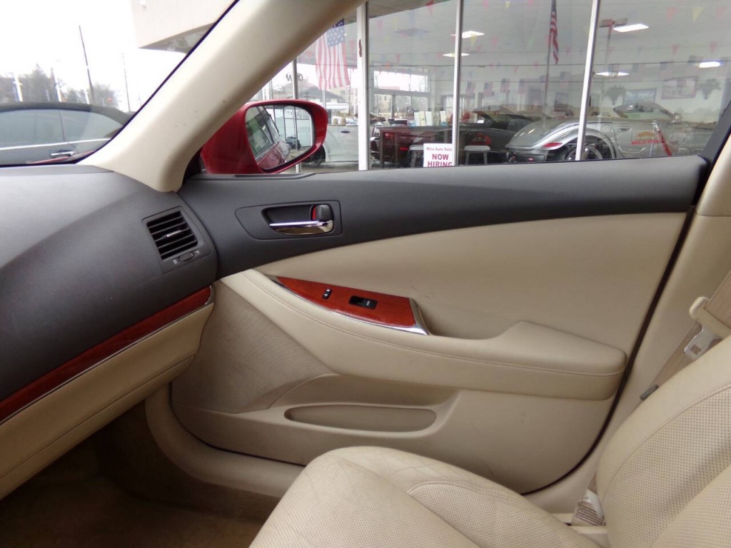 2010 Lexus ES 350 Image 18