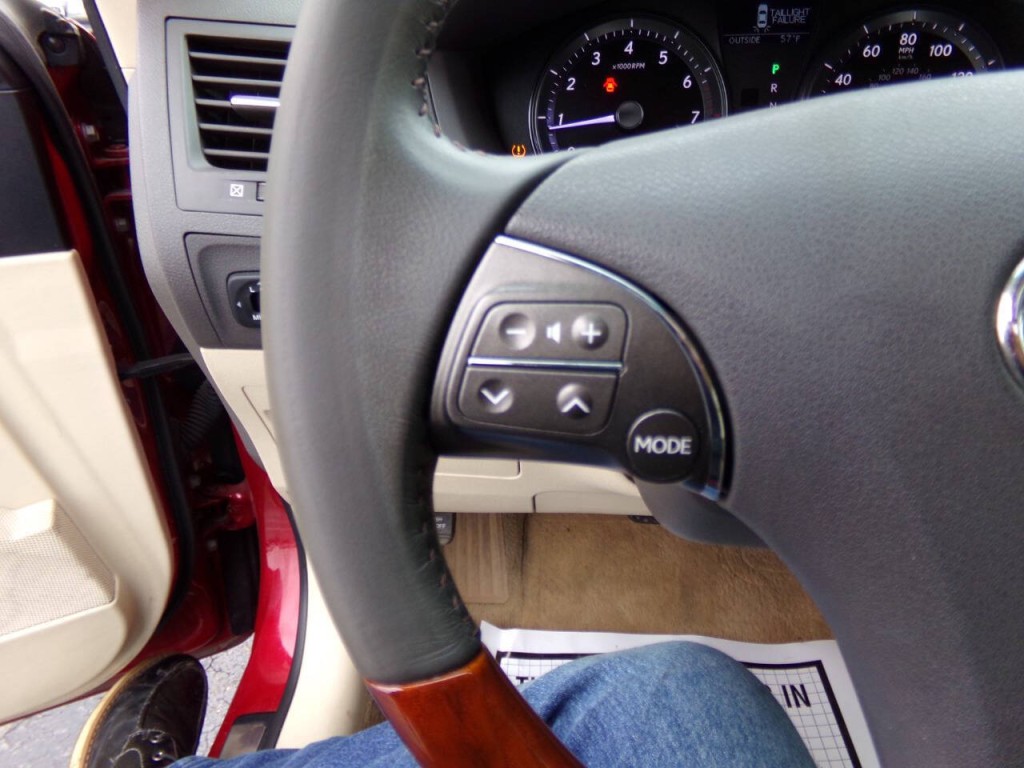 2010 Lexus ES 350 Image 26