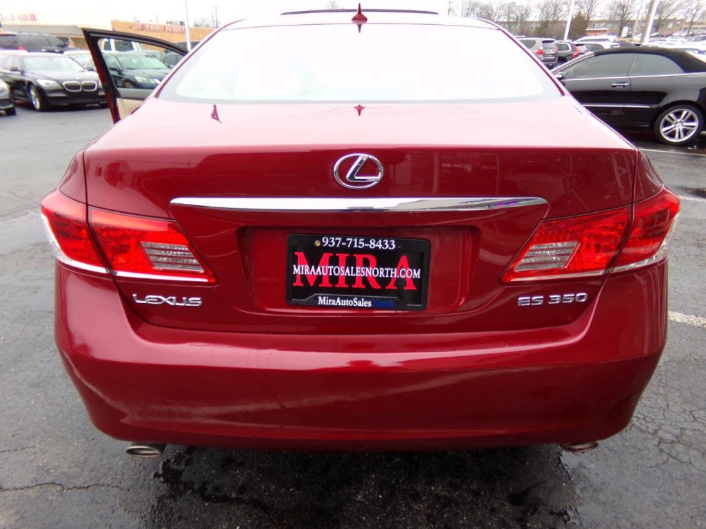 2010 Lexus ES 350 Image 28