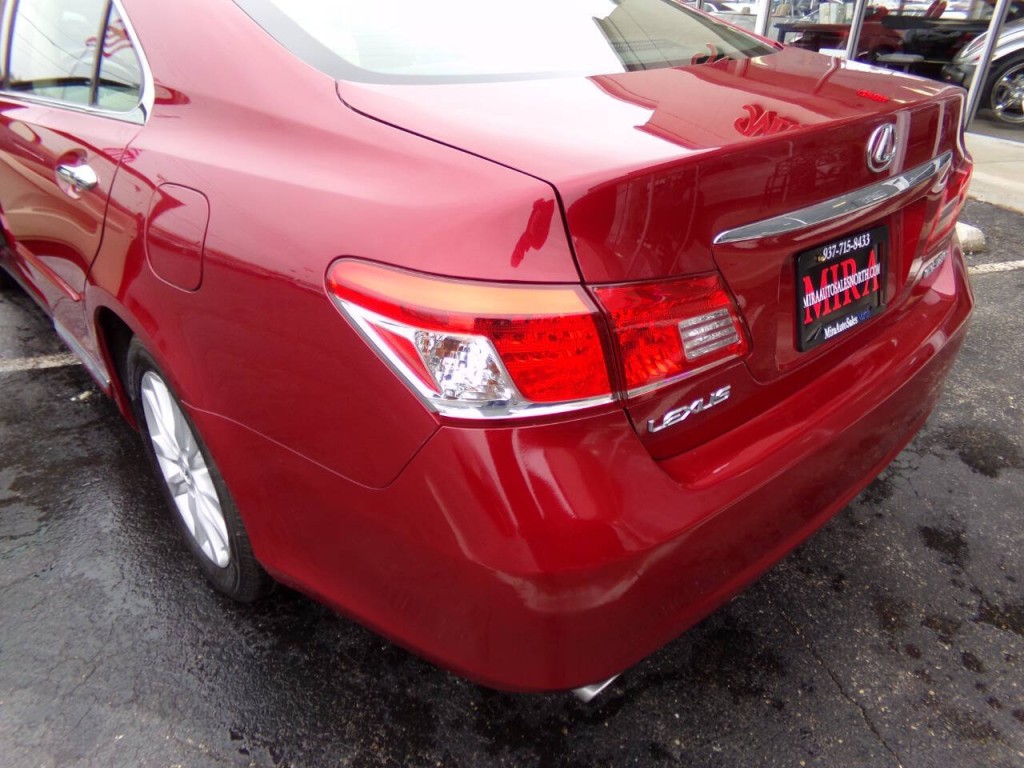 2010 Lexus ES 350 Image 30