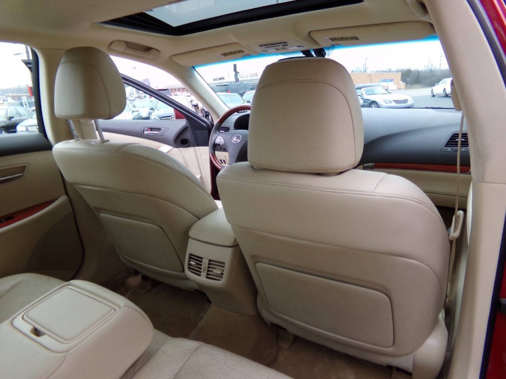 2010 Lexus ES 350 Image 33