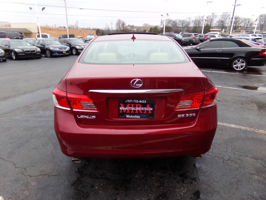 2010 Lexus ES 350 Image 48