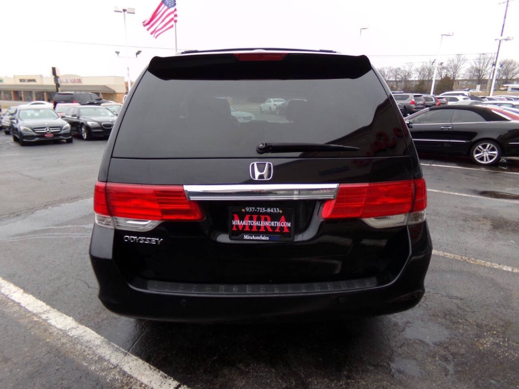 2010 Honda Odyssey Image 3