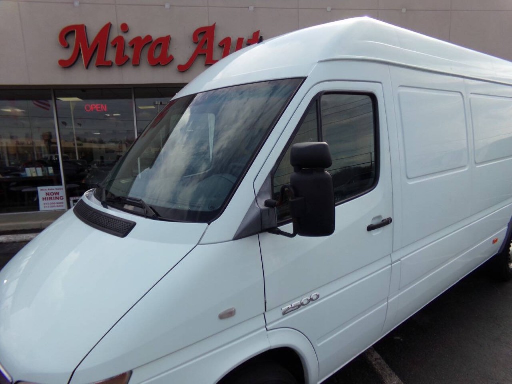 2004 Dodge Sprinter Image 7