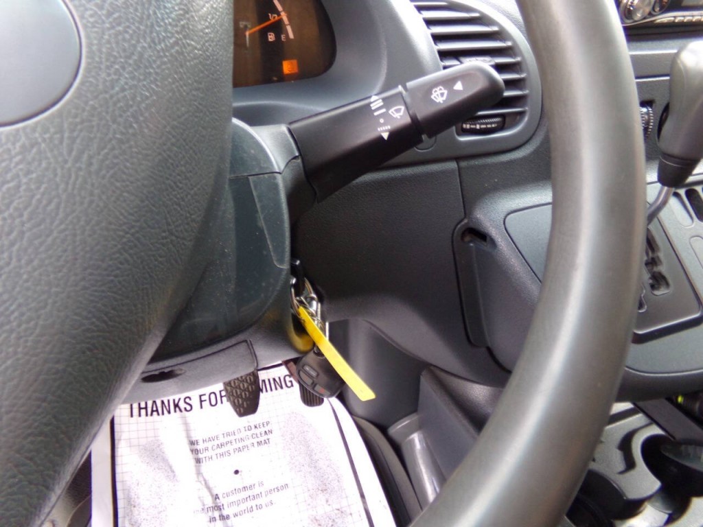 2004 Dodge Sprinter Image 14