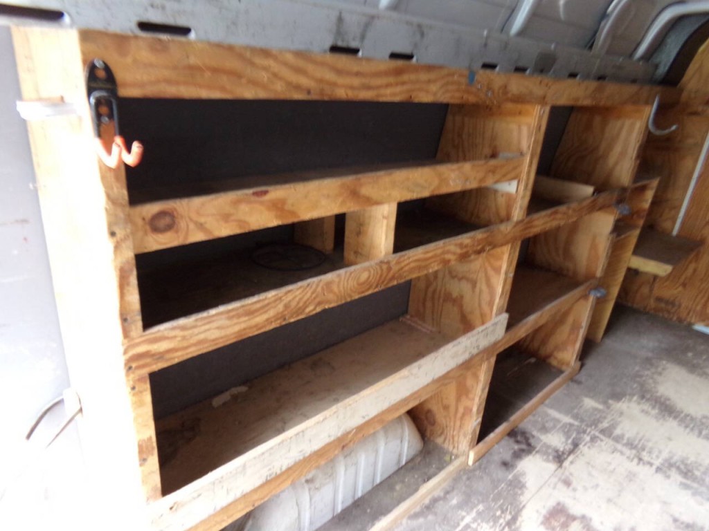 2004 Dodge Sprinter Image 29