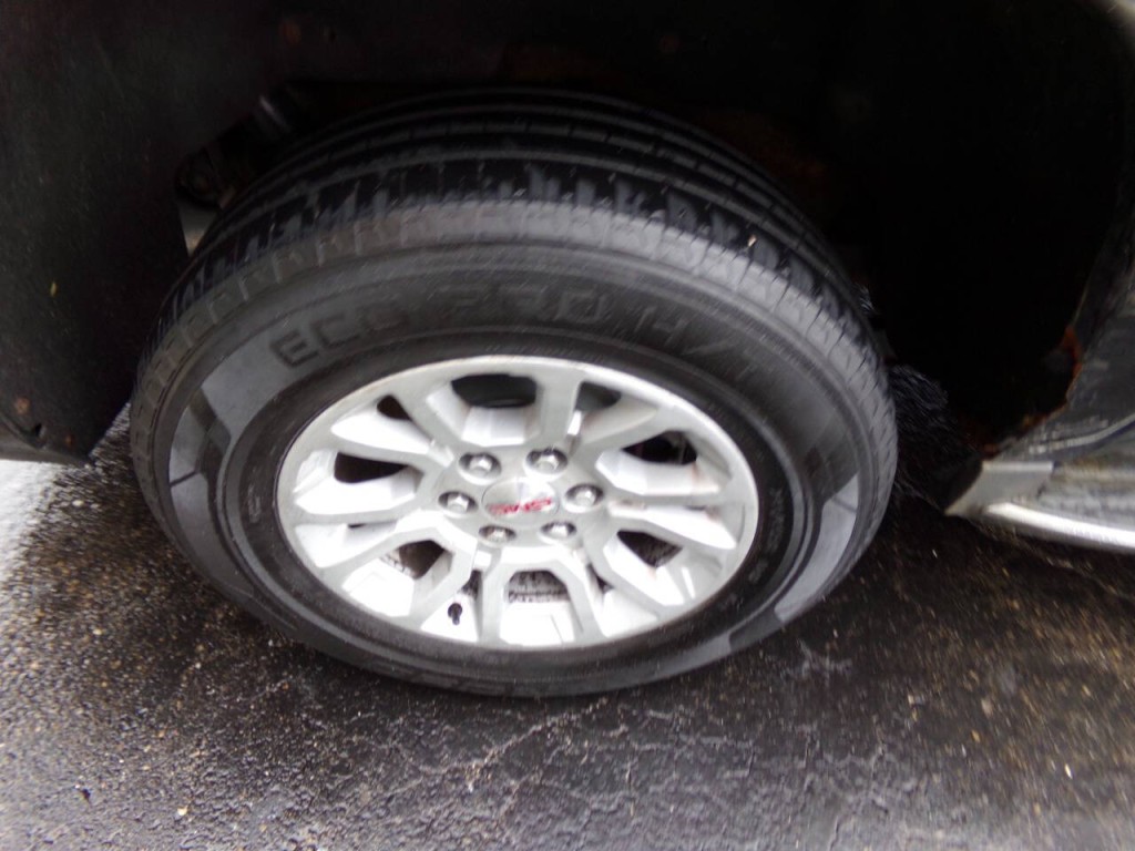 2016 GMC Yukon Image 18