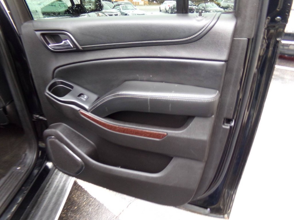 2016 GMC Yukon Image 25