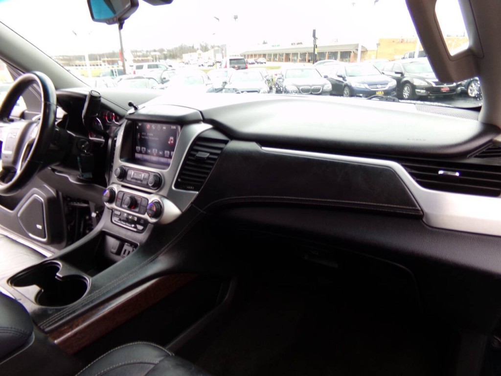 2016 GMC Yukon Image 27