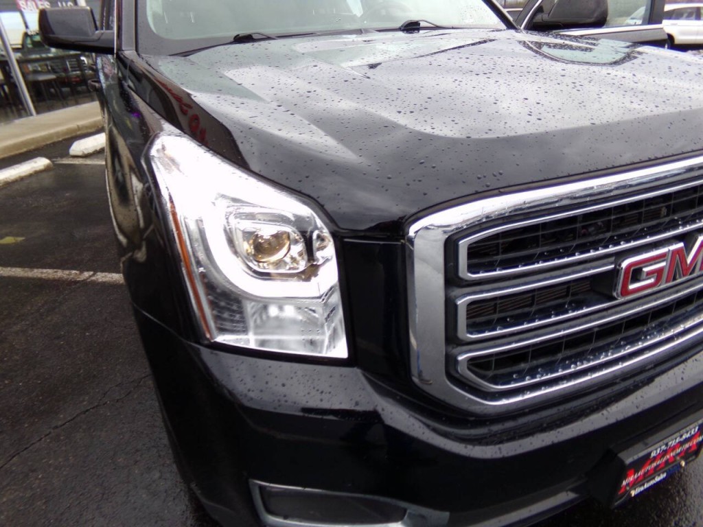 2016 GMC Yukon Image 30