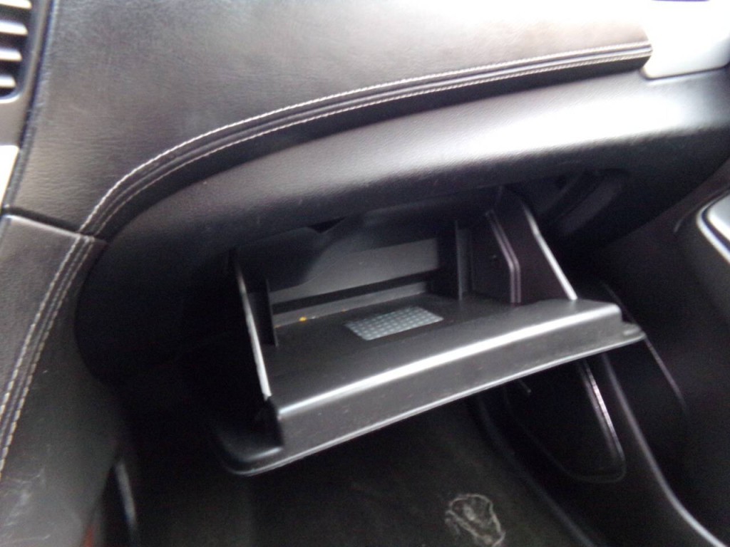 2016 GMC Yukon Image 40