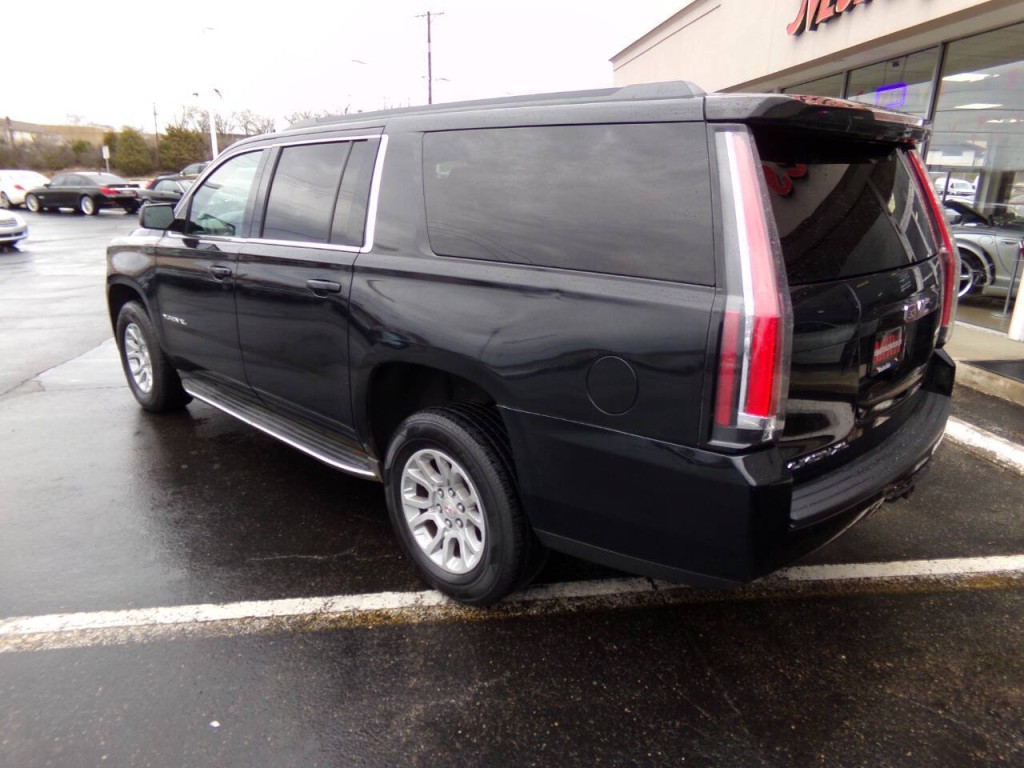 2016 GMC Yukon Image 55