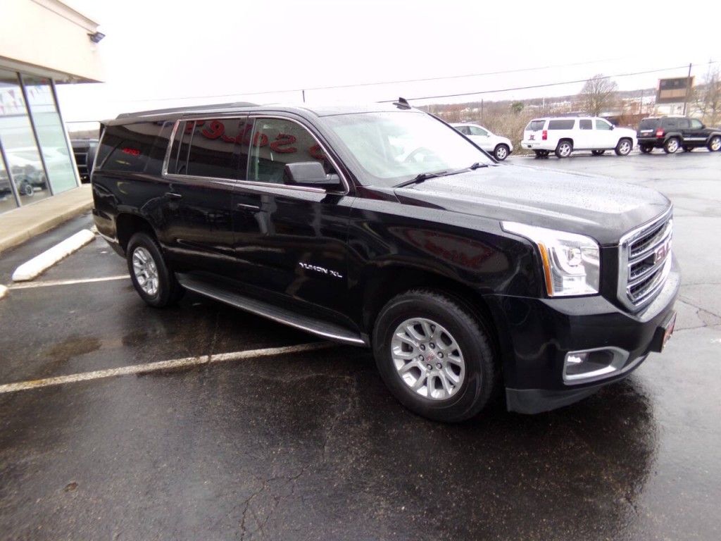 2016 GMC Yukon Image 57