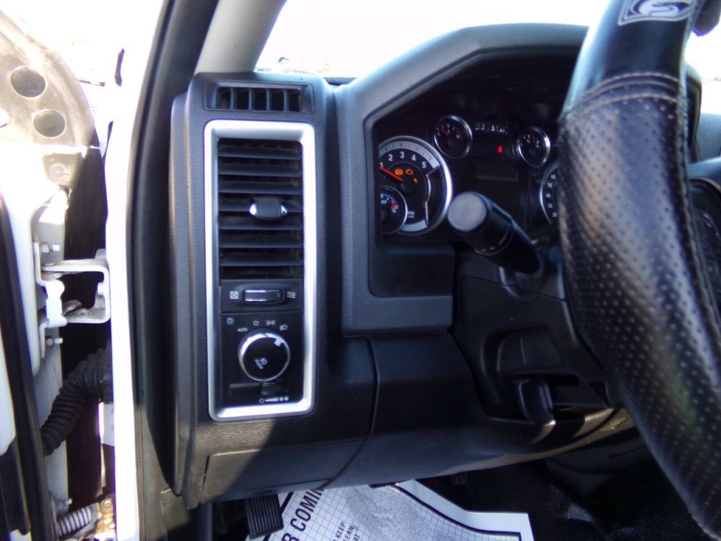 2018 RAM 5500 Image 15