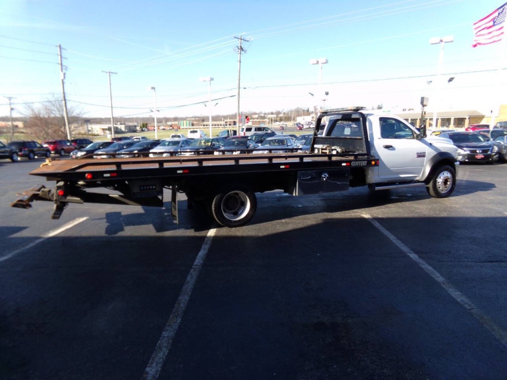 2018 RAM 5500 Image 22