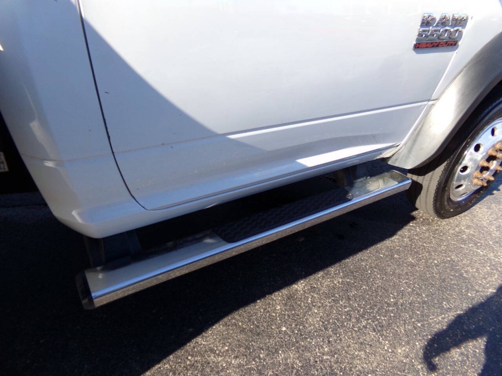 2018 RAM 5500 Image 26