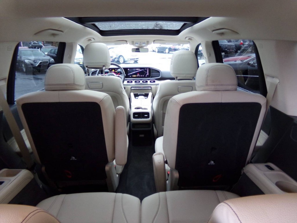 2020 Mercedes-Benz GLS-Class Image 37