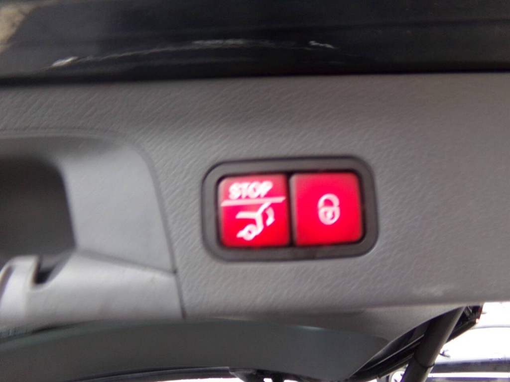 2020 Mercedes-Benz GLS-Class Image 38