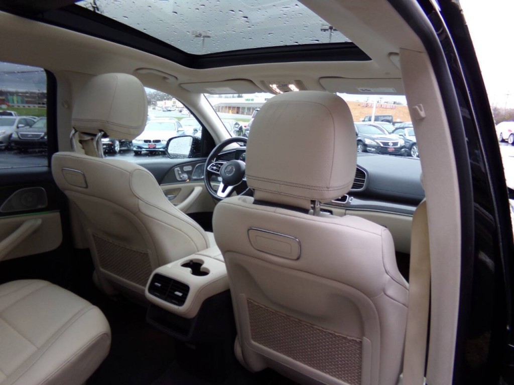 2020 Mercedes-Benz GLS-Class Image 41