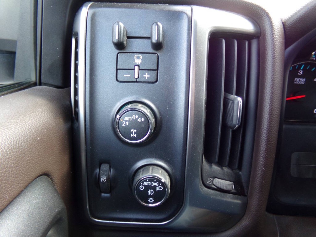 2017 Chevrolet Silverado 1500 Image 38