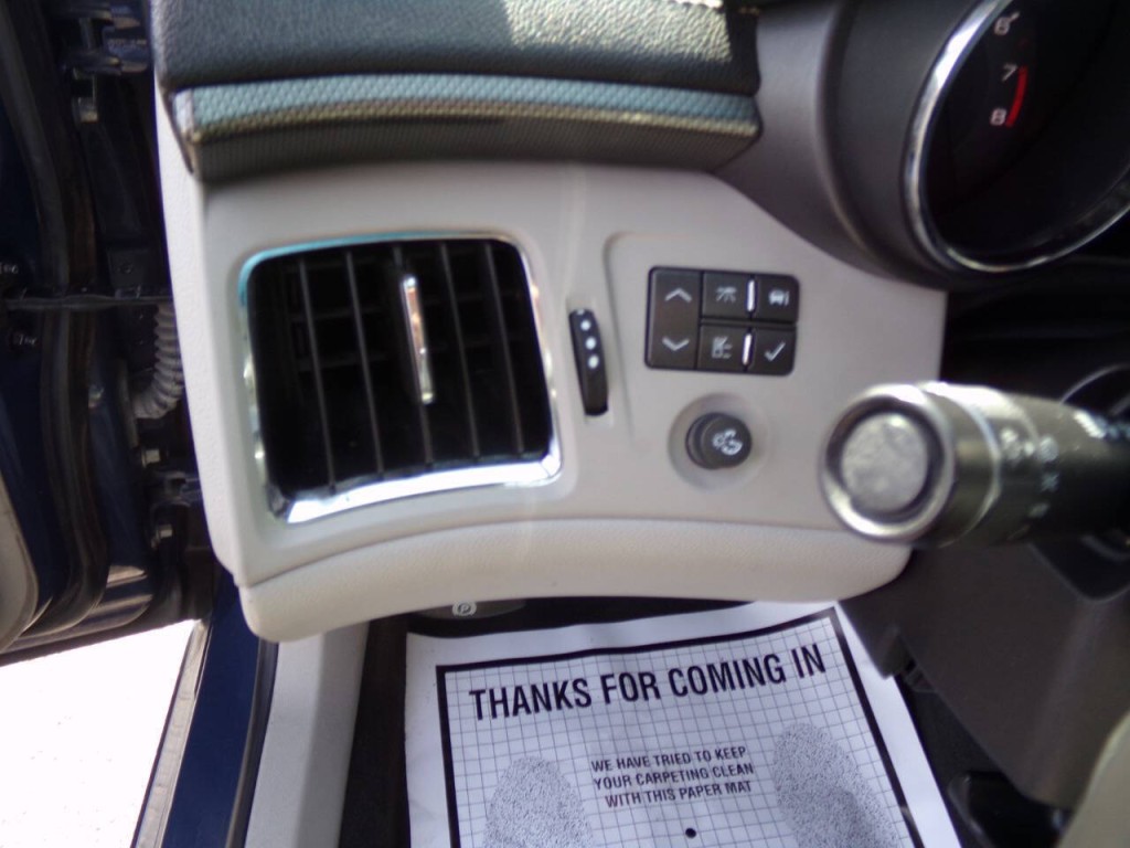 2009 Cadillac CTS Image 14
