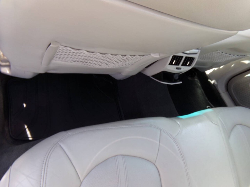 2009 Cadillac CTS Image 26