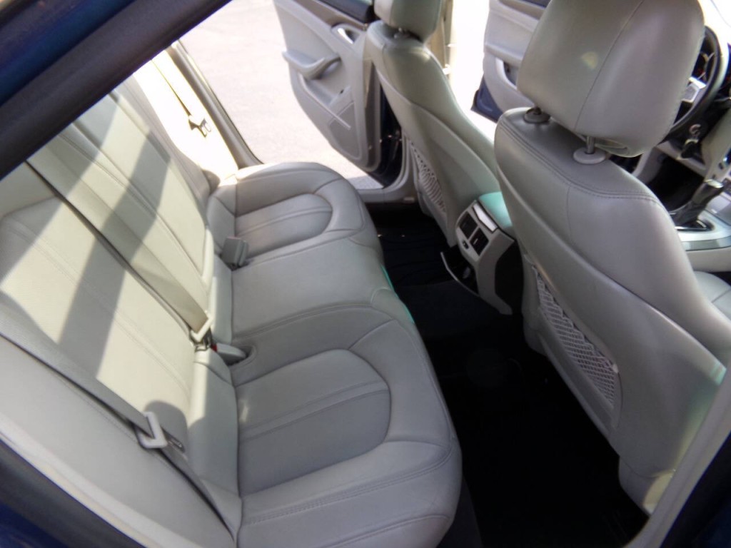2009 Cadillac CTS Image 32