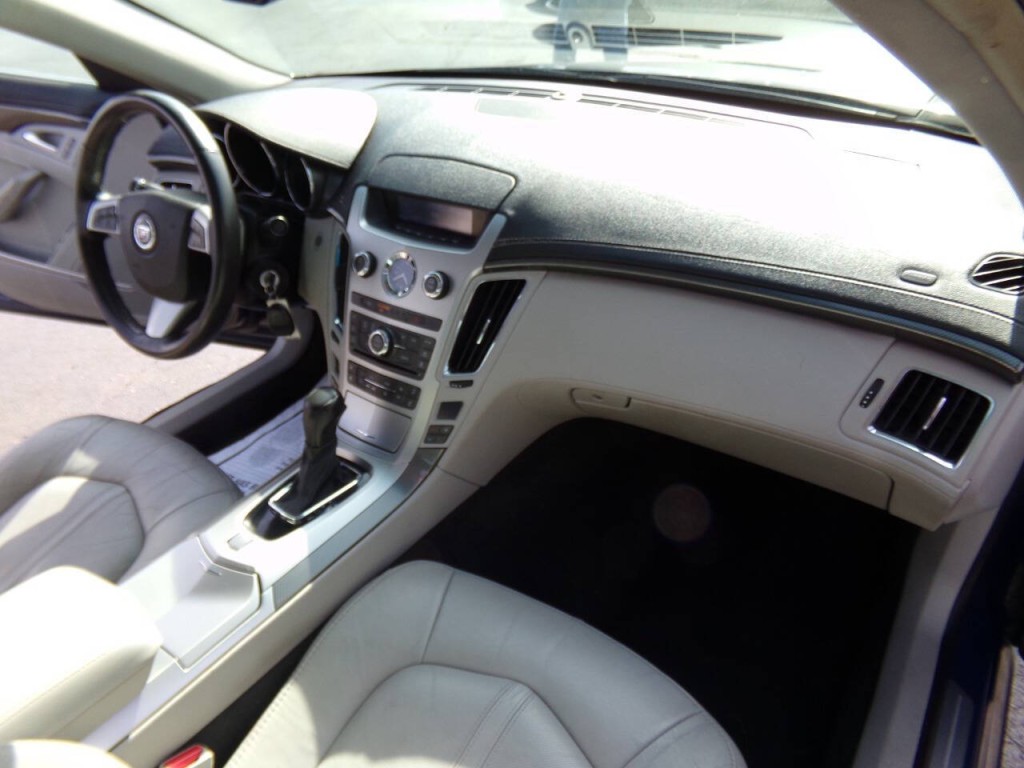 2009 Cadillac CTS Image 36