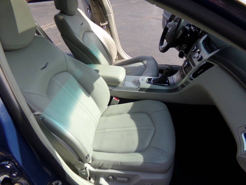 2009 Cadillac CTS Image 37