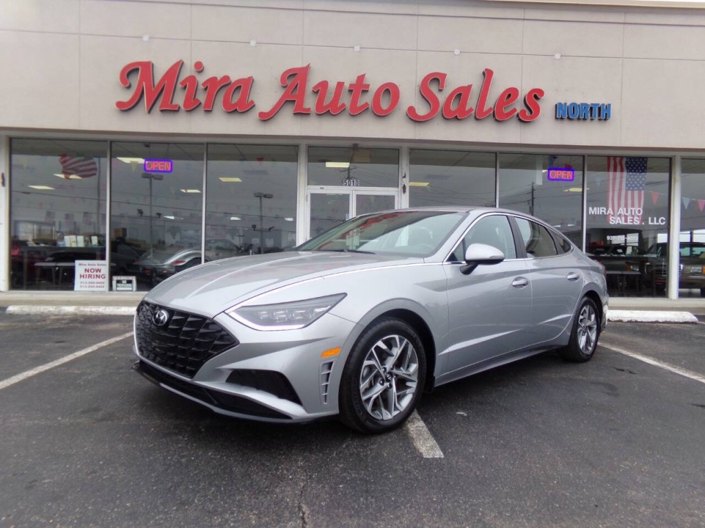 2023 Hyundai Sonata Image 1