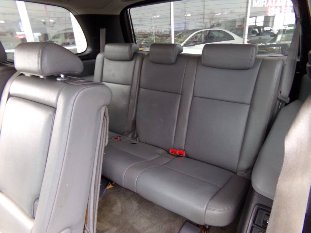 2011 Toyota Sequoia Image 14