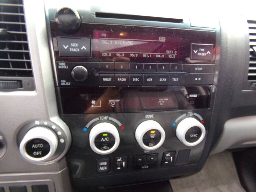 2011 Toyota Sequoia Image 49