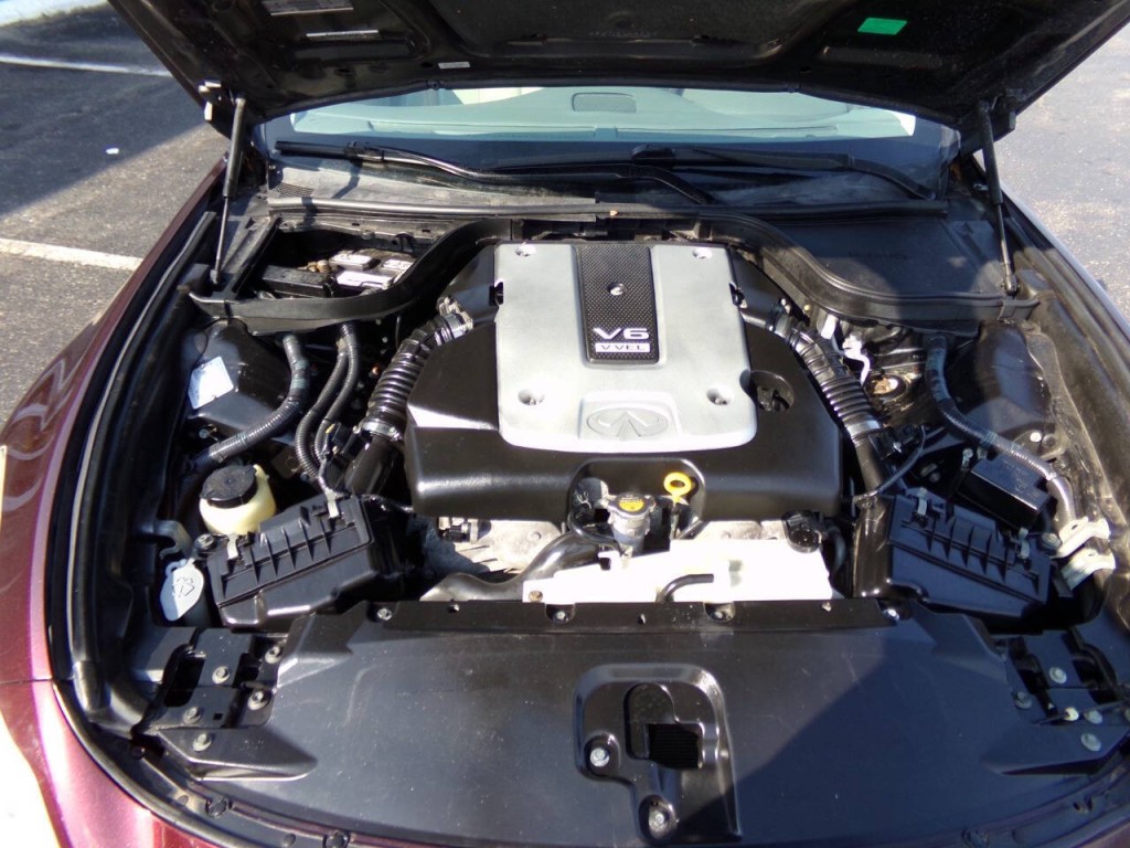 2010 INFINITI G37 Image 23