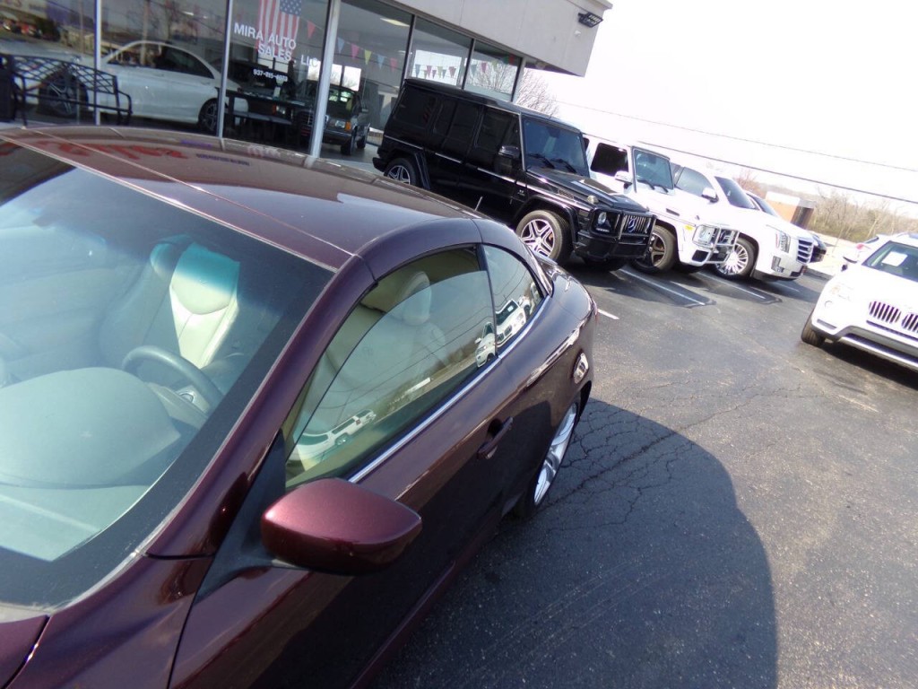 2010 INFINITI G37 Image 26