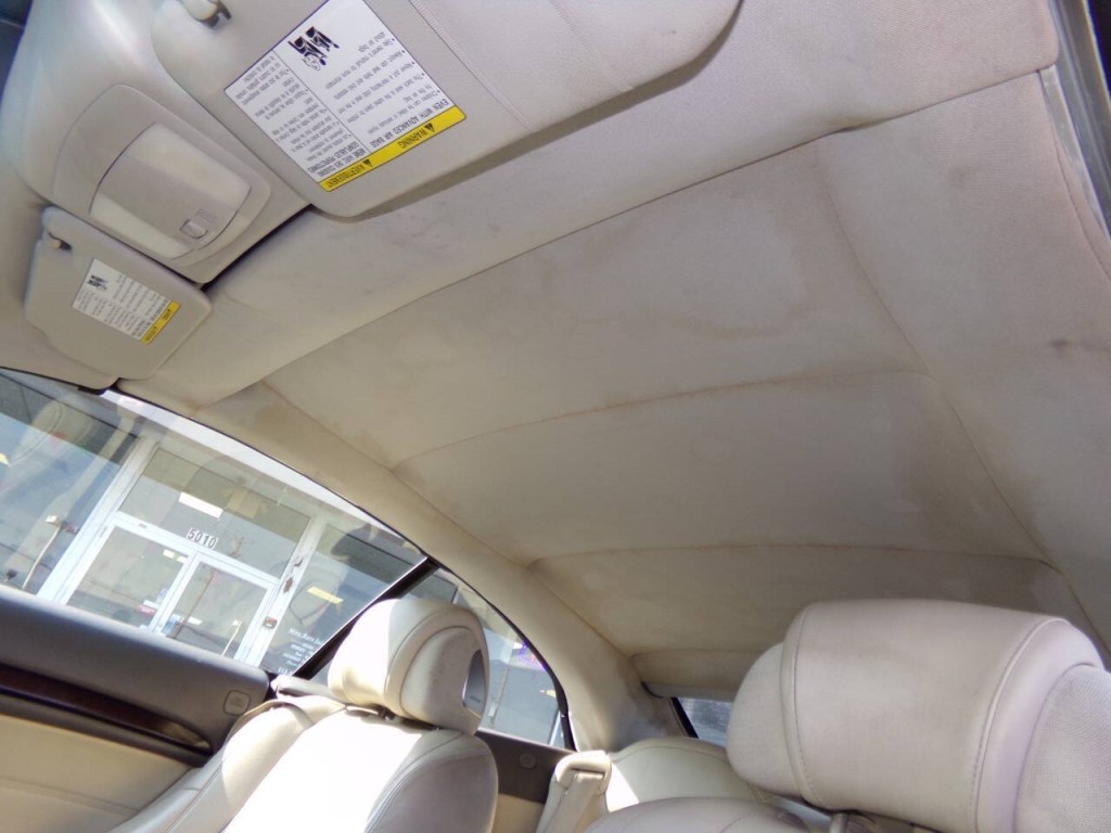 2010 INFINITI G37 Image 15