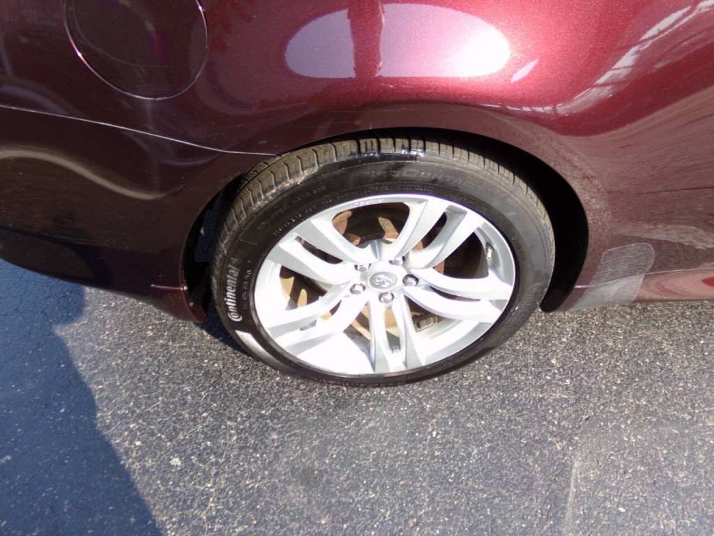 2010 INFINITI G37 Image 33