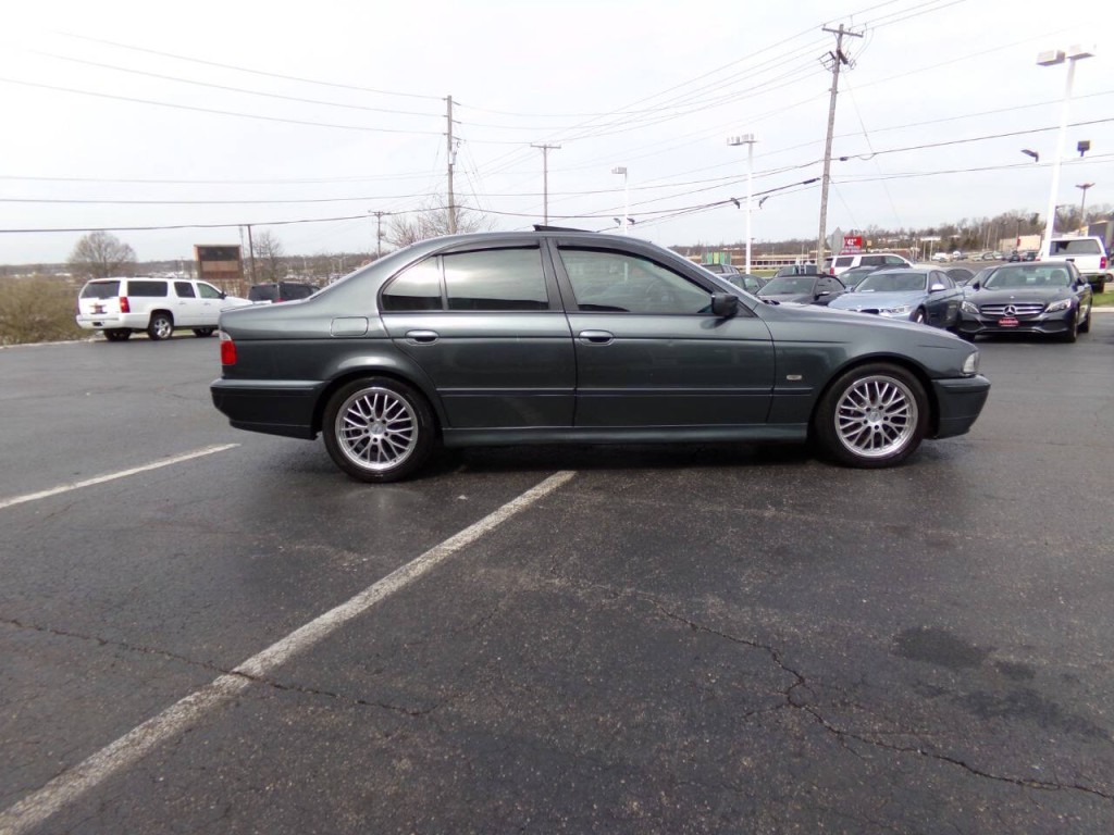 2003 BMW 5 Series Image 5