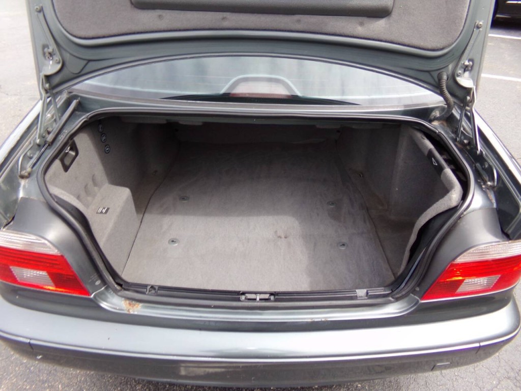 2003 BMW 5 Series Image 18